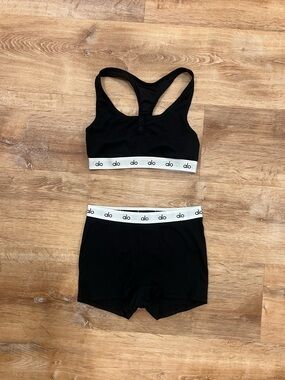 Alo Icon Ribbed Henley Bra and Boyshort Set